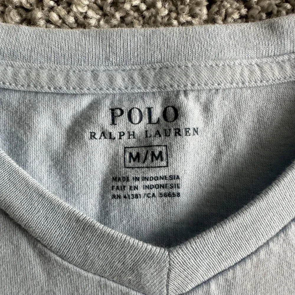 Polo Ralph Lauren Shirt Mens M Blue V‎ Neck Yellow Pony Logo Classic Fit